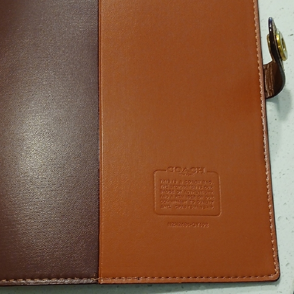 Peanuts Character Brown Notebook Cover - Picture 5 of 7